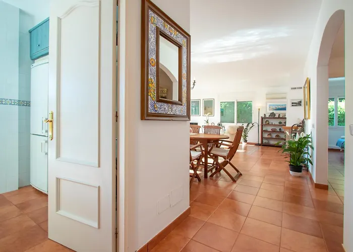 Ferienhaus Con Piscina Privada En *