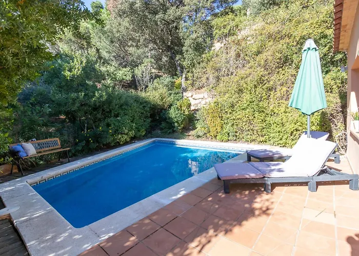 Con Piscina Privada En * Begur