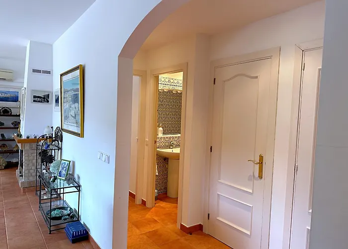بيت للعطل Con Piscina Privada En بيغور