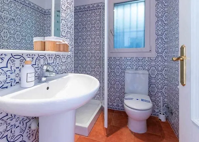 بيت للعطل Con Piscina Privada En *
